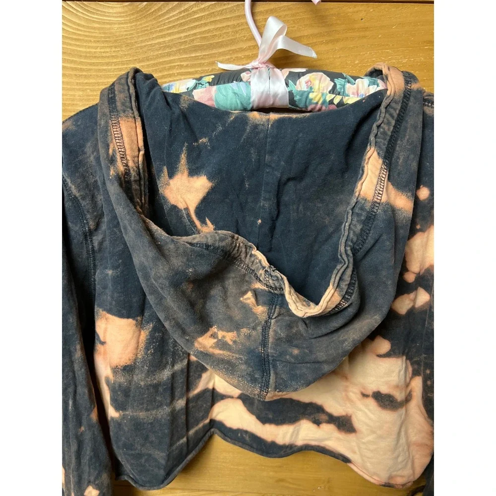 Jacksonville Jaguars Womens Cropped Bleached Hoodie NFL Team Apparel‎ L Long SLV - Picture 6 of 10